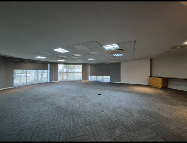 933M² OFFICE TO LET IN ILLOVO